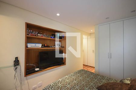 Apartamento à venda com 209m², 4 quartos e 3 vagas Apartamento à venda com 209m², 4 quartos e 3 vagasSuíte 2