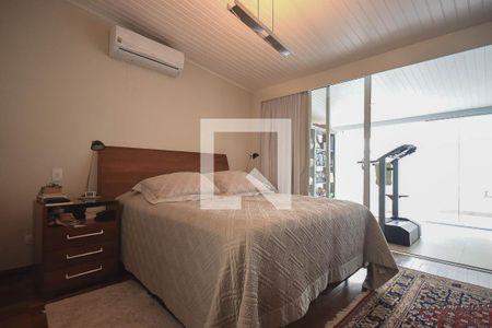 Apartamento à venda com 209m², 4 quartos e 3 vagas Apartamento à venda com 209m², 4 quartos e 3 vagasSuíte 3