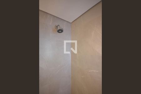 Apartamento à venda com 209m², 4 quartos e 3 vagas Apartamento à venda com 209m², 4 quartos e 3 vagasChuveiro do banheiro da suíte 2