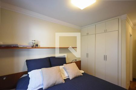 Apartamento à venda com 209m², 4 quartos e 3 vagas Apartamento à venda com 209m², 4 quartos e 3 vagasSuíte 1