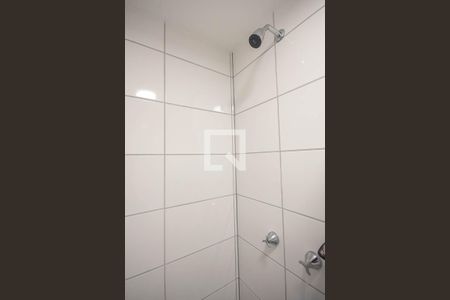 Apartamento para alugar com 38m², 2 quartos e 1 vagaChuveiro do banheiro