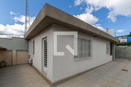 Quintal de casa à venda com 5 quartos, 408m² em São José, Porto Alegre
