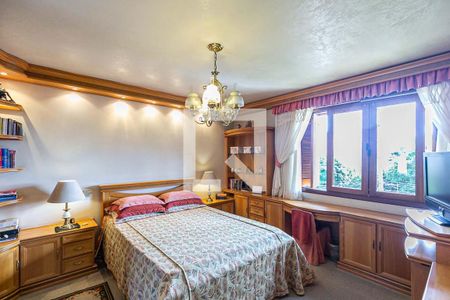 Quarto 1 de casa à venda com 5 quartos, 408m² em São José, Porto Alegre