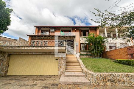 Fachada de casa à venda com 5 quartos, 408m² em São José, Porto Alegre