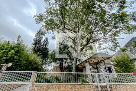 Apartamento para alugar com 70m², 2 quartos e 1 vagaFachada