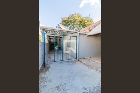 Casa para alugar com 57m², 2 quartos e 2 vagasFachada