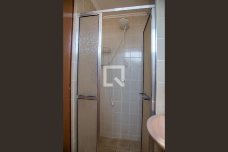 Apartamento para alugar com 39m², 1 quarto e 2 vagas Apartamento para alugar com 39m², 1 quarto e 2 vagasBanheiro da suíte