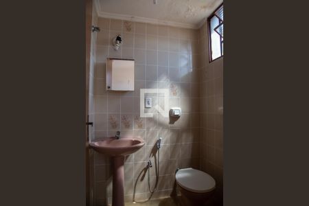 Apartamento para alugar com 39m², 1 quarto e 2 vagas Apartamento para alugar com 39m², 1 quarto e 2 vagasBanheiro da suíte