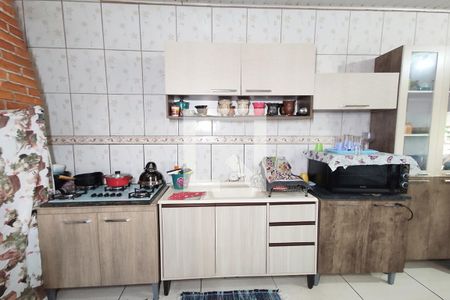 Casa à venda com 120m², 2 quartos e 2 vagas Casa à venda com 120m², 2 quartos e 2 vagasCozinha