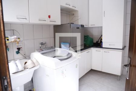 Casa à venda com 154m², 3 quartos e 4 vagasÁrea de Serviço