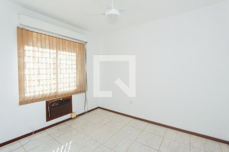 QUARTO de apartamento à venda com 1 quarto, 42m² em Jardim Carvalho, Porto Alegre