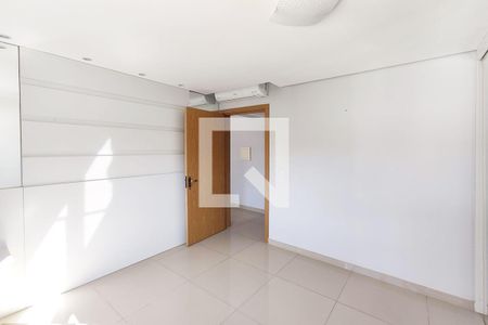 Quarto 1 de apartamento para alugar com 2 quartos, 69m² em Vila Nova, Novo Hamburgo