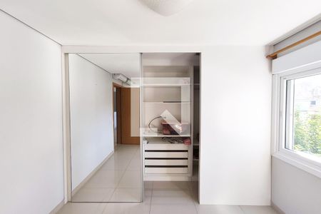 Quarto 1 de apartamento para alugar com 2 quartos, 69m² em Vila Nova, Novo Hamburgo