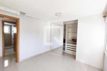 Quarto 1 de apartamento para alugar com 2 quartos, 69m² em Vila Nova, Novo Hamburgo
