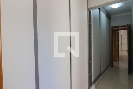 Apartamento para alugar com 147m², 4 quartos e 2 vagasArmário