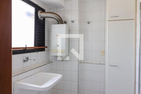 Apartamento para alugar com 147m², 4 quartos e 2 vagasLavanderia