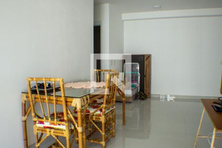 Apartamento à venda com 67m², 2 quartos e 1 vagaSala