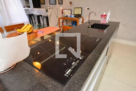 Apartamento à venda com 68m², 2 quartos e 1 vaga Apartamento à venda com 68m², 2 quartos e 1 vagaCozinha