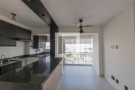 Sala e Cozinha de apartamento à venda com 2 quartos, 50m² em Tatuapé, São Paulo