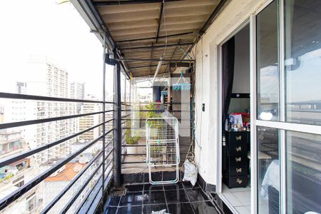 Apartamento à venda com 42m², 1 quarto e sem vaga Apartamento à venda com 42m², 1 quarto e sem vagaSacada
