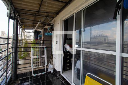 Apartamento à venda com 42m², 1 quarto e sem vaga Apartamento à venda com 42m², 1 quarto e sem vagaSacada