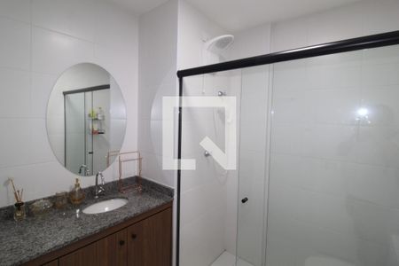 Banheiro de kitnet/studio para alugar com 1 quarto, 43m² em Olímpico, São Caetano do Sul