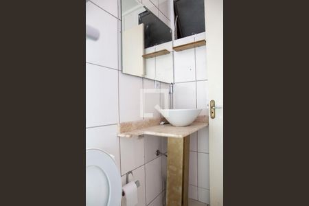 Apartamento à venda com 50m², 2 quartos e 1 vagaDetalhe banheiro