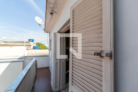 Casa à venda com 180m², 3 quartos e 2 vagas Casa à venda com 180m², 3 quartos e 2 vagasVaranda do Quarto