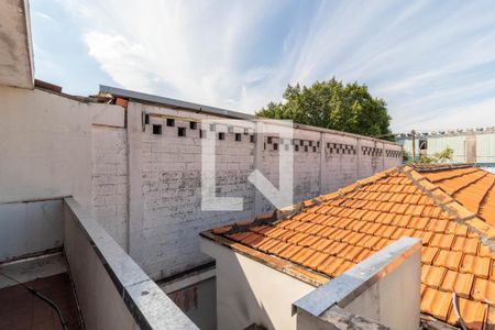 Casa à venda com 180m², 3 quartos e 2 vagas Casa à venda com 180m², 3 quartos e 2 vagasVaranda do Quarto