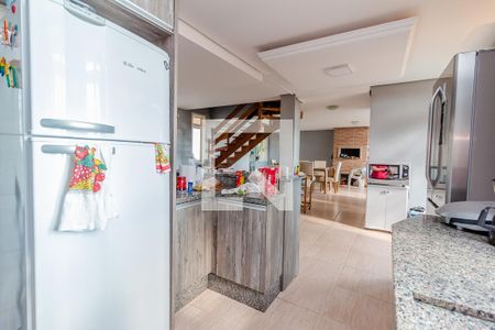 Casa de condomínio à venda com 370m², 4 quartos e 4 vagasCozinha