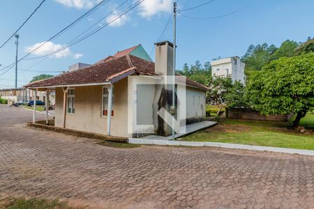 Casa de condomínio à venda com 370m², 4 quartos e 4 vagasFachada