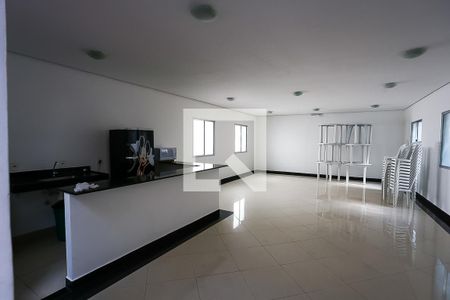 Apartamento para alugar com 46m², 2 quartos e 1 vagaÁrea comum - Salão de festas