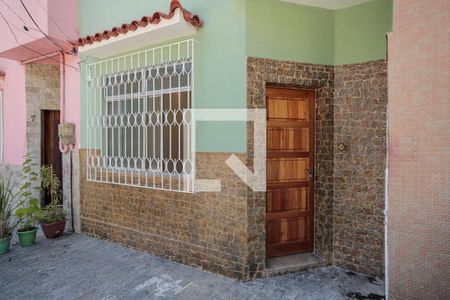 Casa de condomínio à venda com 180m², 3 quartos e 1 vagaEntrada
