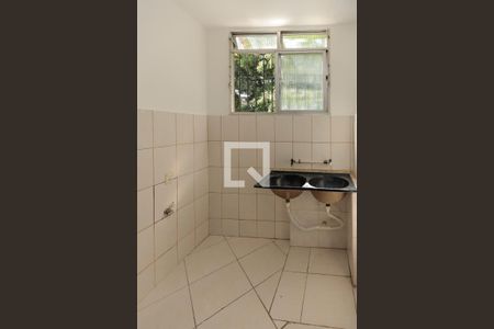 Casa de condomínio à venda com 180m², 3 quartos e 1 vagaÁrea de Serviço