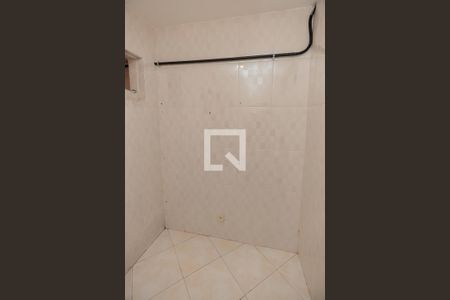 Casa de condomínio à venda com 180m², 3 quartos e 1 vagaQuarto de Serviço