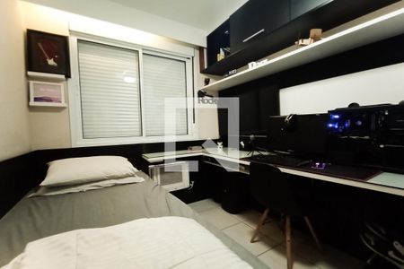 Apartamento para alugar com 75m², 3 quartos e 1 vagaQuarto 2 - Armários