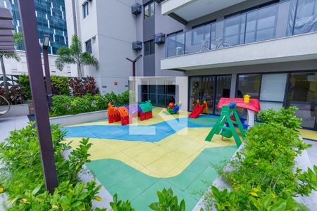 Apartamento à venda com 165m², 4 quartos e 2 vagas Apartamento à venda com 165m², 4 quartos e 2 vagasÁrea Comum Playground