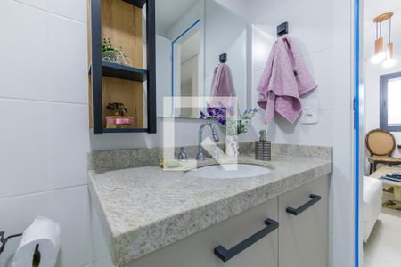 Apartamento à venda com 165m², 4 quartos e 2 vagas Apartamento à venda com 165m², 4 quartos e 2 vagasBanheiro 1