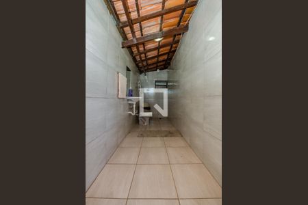 Casa à venda com 900m², 4 quartos e 3 vagasBanheiro - Salão de jogos 