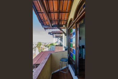 Casa à venda com 900m², 4 quartos e 3 vagasVaranda da Suíte 4