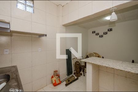 Casa à venda com 900m², 4 quartos e 3 vagasbarração piso térreo Cozinha
