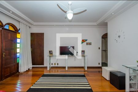 Casa à venda com 900m², 4 quartos e 3 vagasSuíte 1