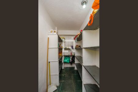 Casa à venda com 900m², 4 quartos e 3 vagasDespensa