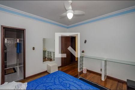 Casa à venda com 900m², 4 quartos e 3 vagasSuíte 2