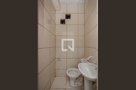 Casa à venda com 900m², 4 quartos e 3 vagasbarração piso térreo lavabo