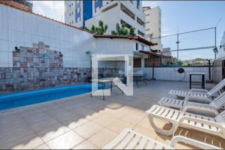 Casa à venda com 900m², 4 quartos e 3 vagasÁrea Externa - piscina