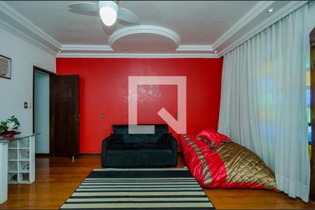 Casa à venda com 900m², 4 quartos e 3 vagasSuíte 1