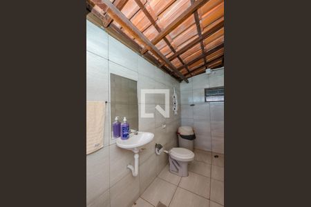 Casa à venda com 900m², 4 quartos e 3 vagasBanheiro - Salão de jogos 