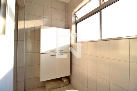 Apartamento para alugar com 60m², 2 quartos e 1 vagaÁrea de serviço