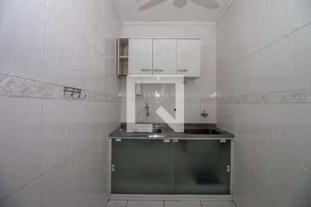 Cozinha de kitnet/studio para alugar com 1 quarto, 50m² em Cristo Redentor, Porto Alegre